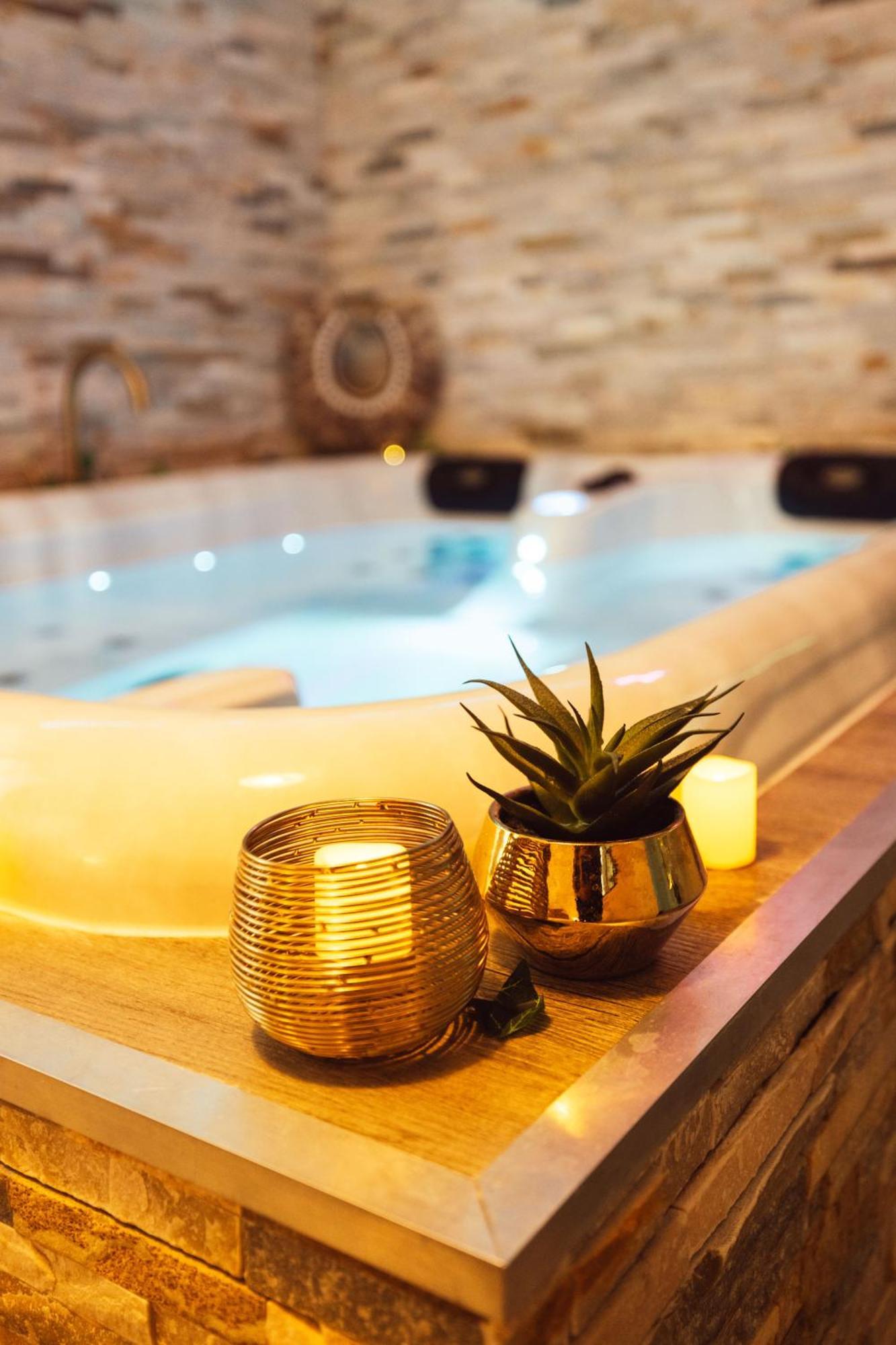 Suite And Spa La Perla Bianca Grabels Exterior foto